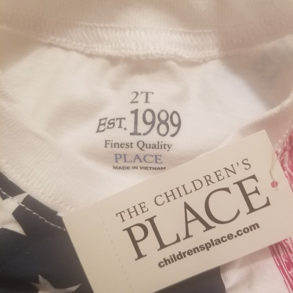 CHILDREN'S PLACE WHITE AMERICAN FLAG T-SHIRT - Picture 2 of 2